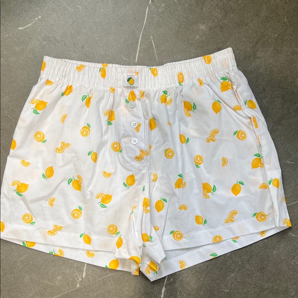 Lemon Print Women's Shorts